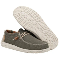 Hey Dude Men's Wally Eco Sox Algae Slip On Shoes 112478354 -Ariat Boot Shop 112478354 WALLY ECO SOX ALGAE LEFT 33