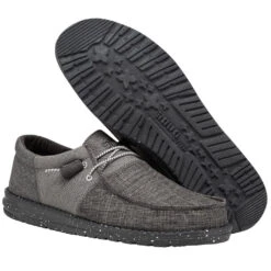 Hey Dude Men's Wally Tri Cinder Block Shoes 112503337 -Ariat Boot Shop 112503337 WALLY TRI CINDER BLOCK LEFT 31