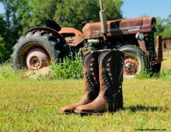 Ariat® Men's Quickdraw VentTEK® Brown Patriotic Flag Boots 10027165 -Ariat Boot Shop IMG 2525